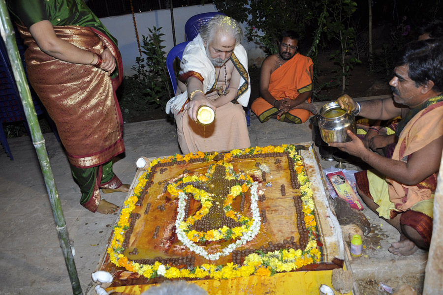 Maha Shivratri Special Sahasra Lingarchana 2013 (12)