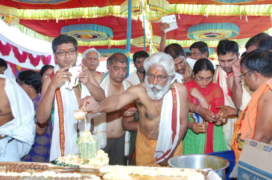 Maha Shivratri Special Maha Pasupatha Homam 2014 (78)