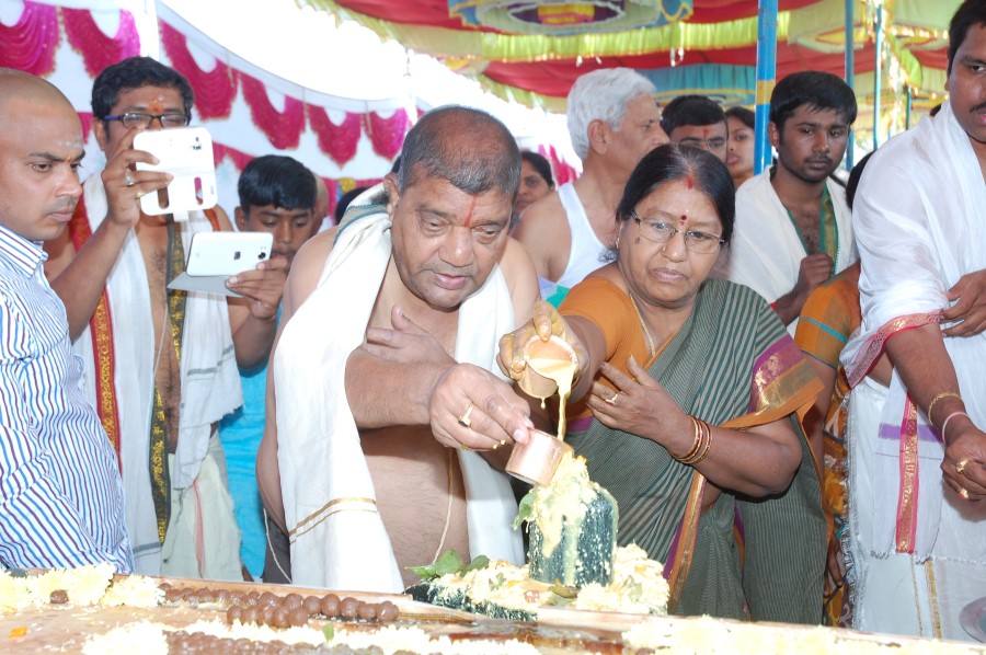 Maha Shivratri Special Maha Pasupatha Homam 2014 (79)